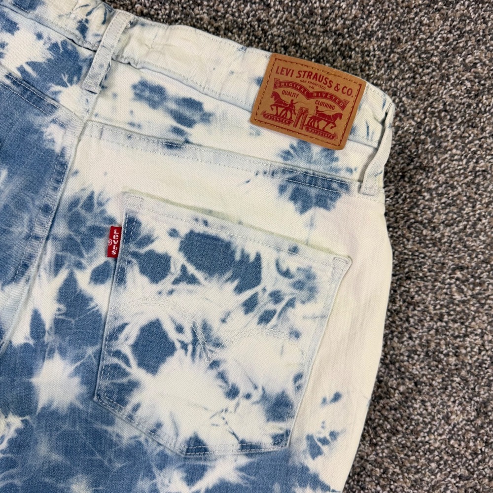 Levis 721 High Rise Skinny Ankle Tie Dye Jeans Blue White Raw Hem Womens 30 - Picture 6 of 13